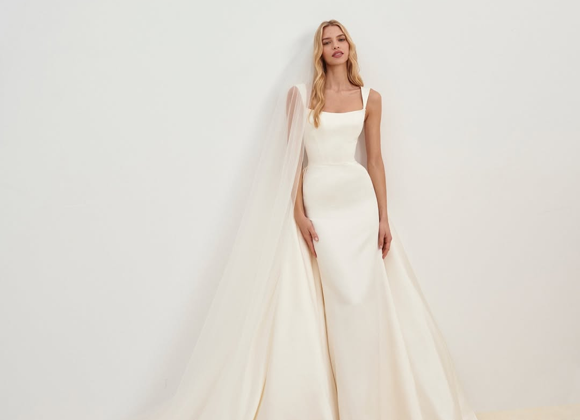 Photo of Model wearing a bridal gown by Sen Studio