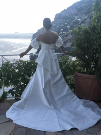 Monique Lhuillier Winston #3 thumbnail