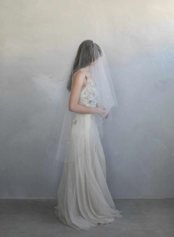 Twigs and Honey 967 Scattered Stardust Veil (Fingertip) #2 thumbnail