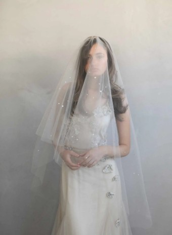 Twigs and Honey 967 Scattered Stardust Veil (Fingertip) #3 thumbnail