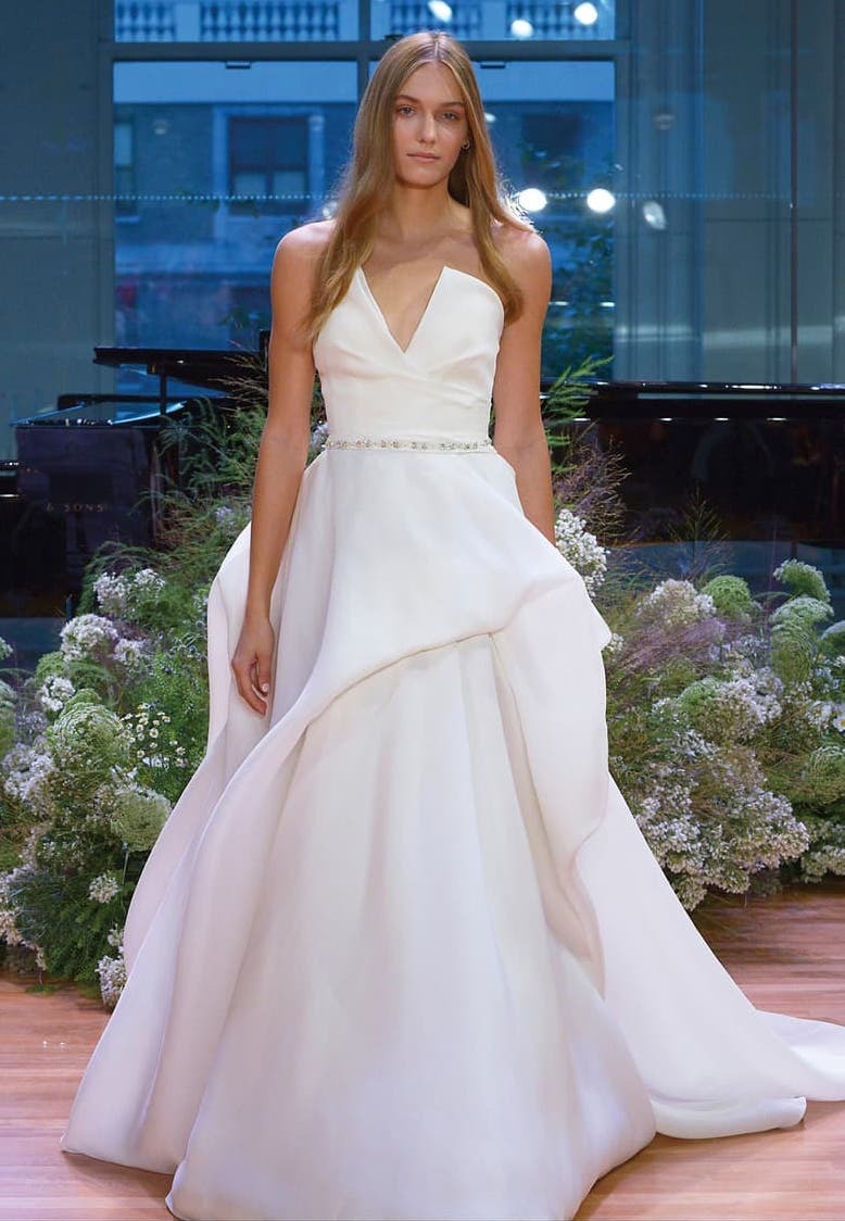 Pronovias monique outlet