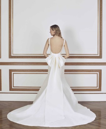 Sareh Nouri REN (GOWN & BOW) #1 thumbnail