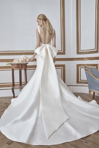 Sareh Nouri REN (GOWN & BOW) #2 thumbnail