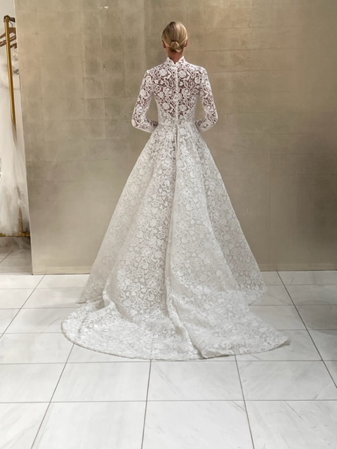 Reem acra long hot sale sleeve wedding dress