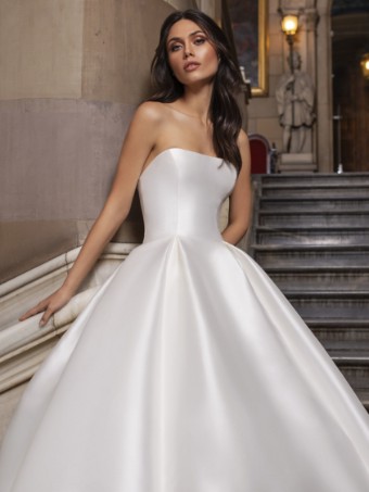 Pronovias CLOSE (Straight Neckline W/ Jacket) #1 Off White thumbnail
