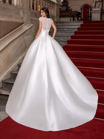 Pronovias CLOSE (Straight Neckline W/ Jacket) #2 Off White thumbnail