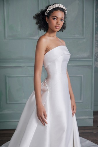 Anne Barge Couture NEWPORT (GOWN & TRAIN) #2 thumbnail