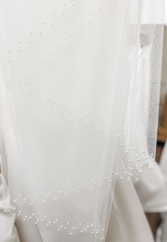 Paris Hat and Veil by Debra Moreland SANDPIPER VEIL #1 IVORY [TULLE] thumbnail
