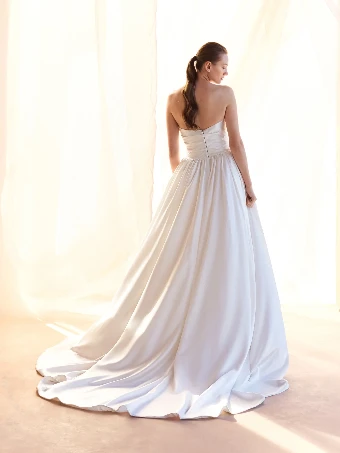 Pronovias Elihana PO127GO1 #1 Off White thumbnail
